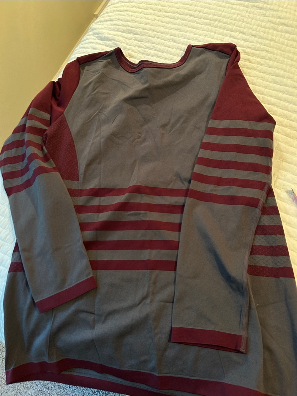 The North Face Women's Long Sleeve Grey and Burgundy Striped Tee